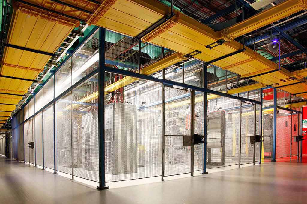 Inside a modern Internet Data Center